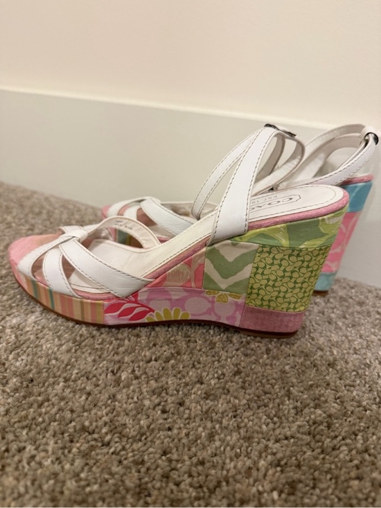 Shoes - DO NOT BUY!! ISO!!!